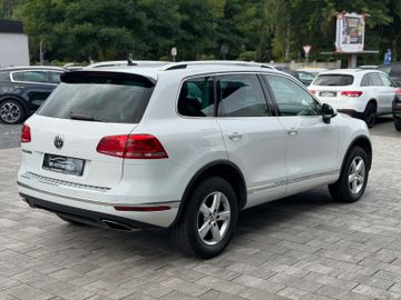 Volkswagen Touareg - 5