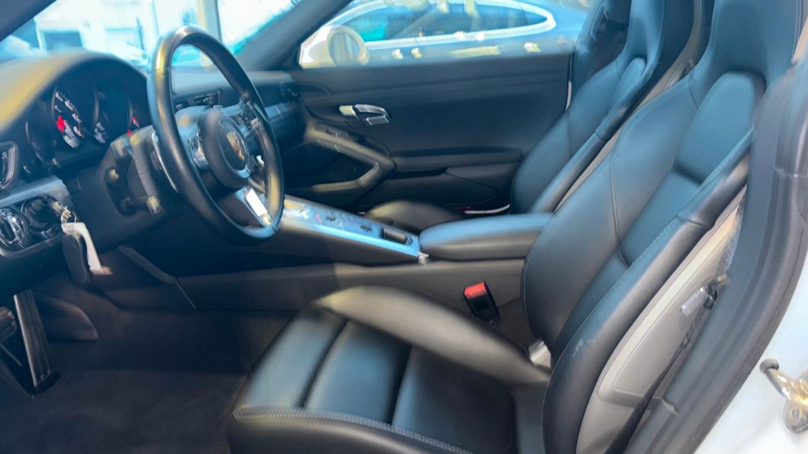 Fahrzeugabbildung Porsche 991/911 Targa 4 SAGA Sport Chrono