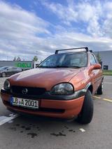 Opel Corsa B 1.2 16V Edition 100 Edition 100 - Opel Corsa aus 1999: 16v