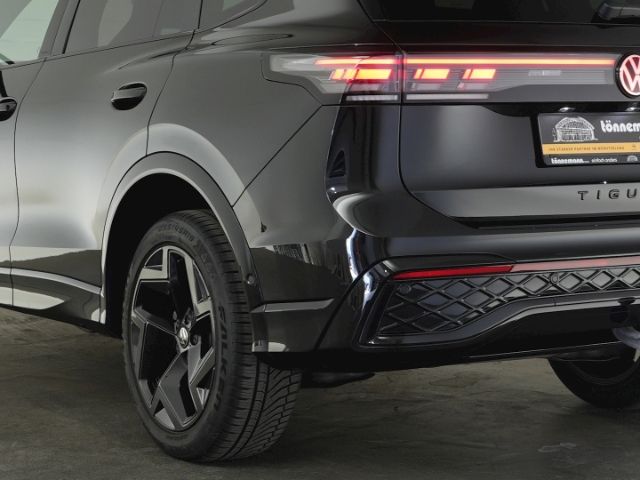 Tiguan R-LINE TDI DSG 4MOTION+ANHÄNGERKUPPLUNG+R