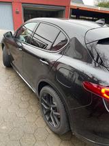 Alfa Romeo Stelvio 2.0 Turbo 16V 206kW Veloce AT8-Q4 Veloce - Alfa Romeo Stelvio von privat