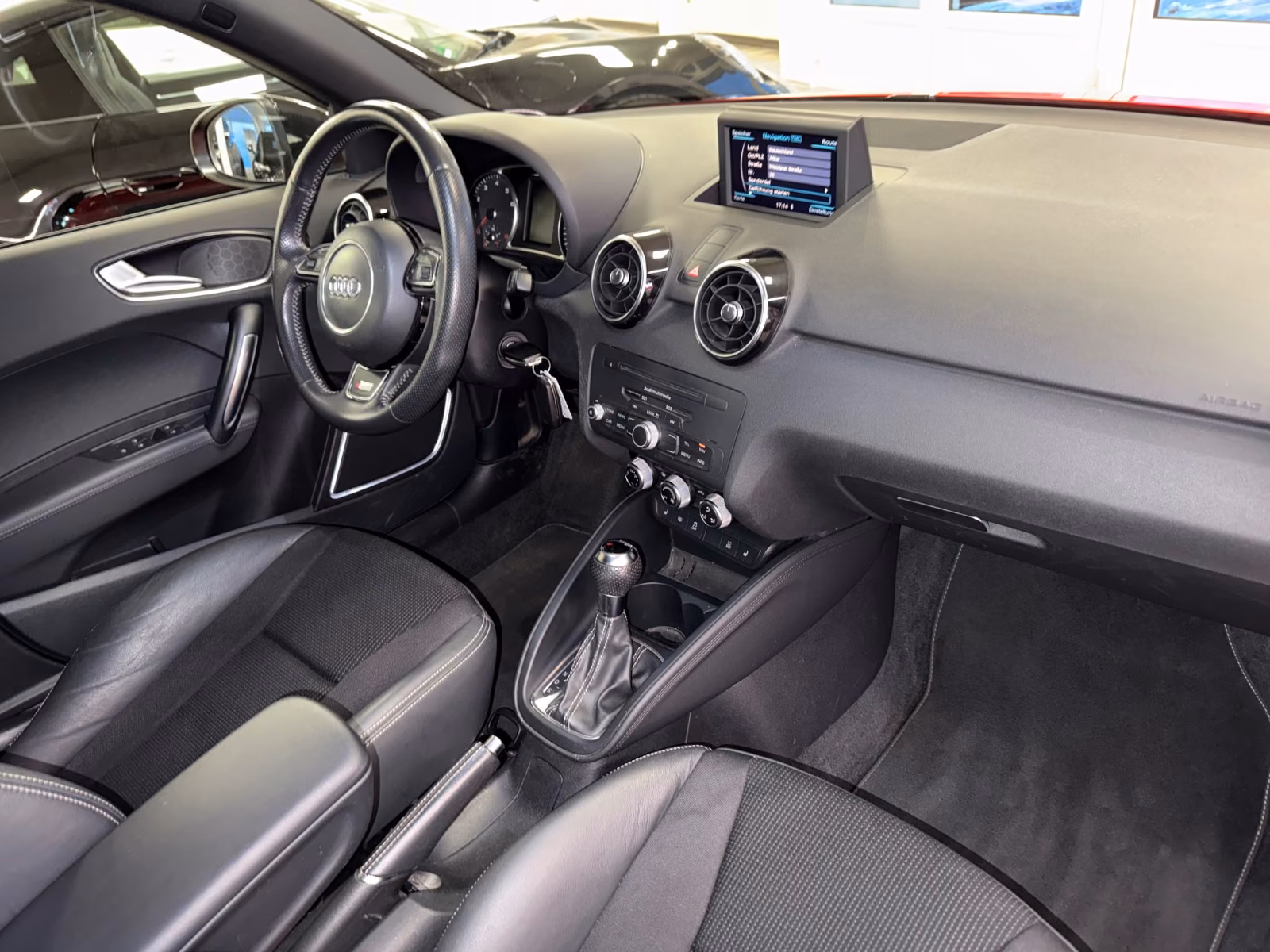 Audi A1 Sportback S-line|Bose|Automatik|SZH|Navi