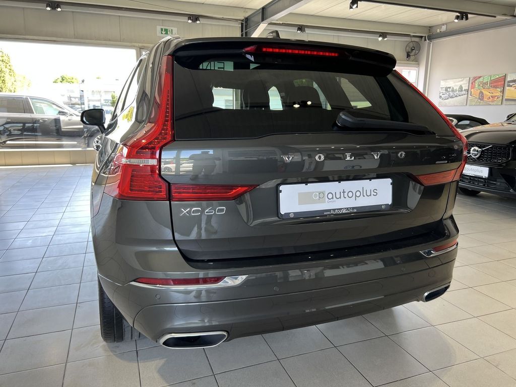Volvo XC60 D5 Inscription AWD B&W Massage Pano Kamera