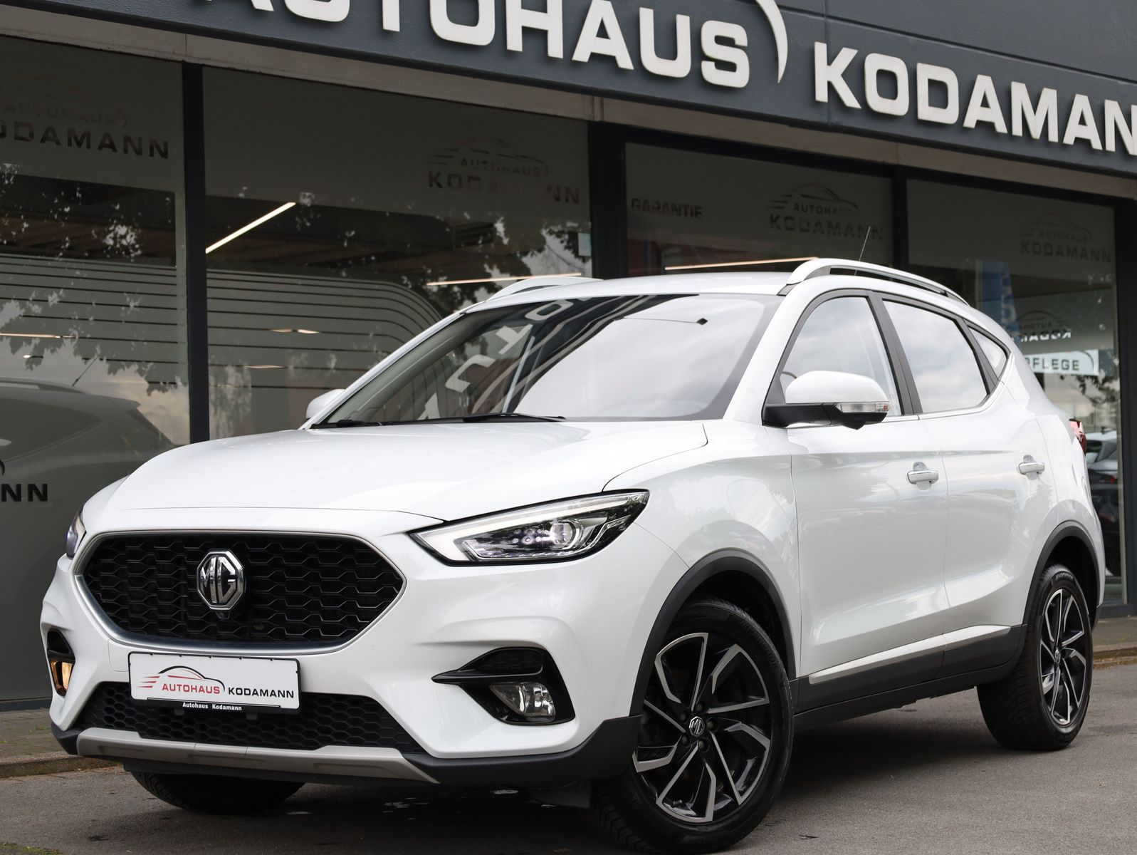 MG ZS