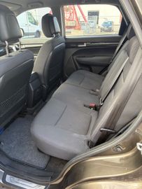 KIA Sorento - 11