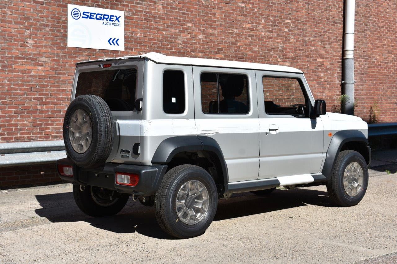 Suzuki Jimny imagem 3