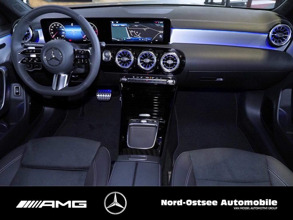 Fahrzeugabbildung Mercedes-Benz CLA 200 d AMG EDITION NIGHT PANO DISTRON SOUND