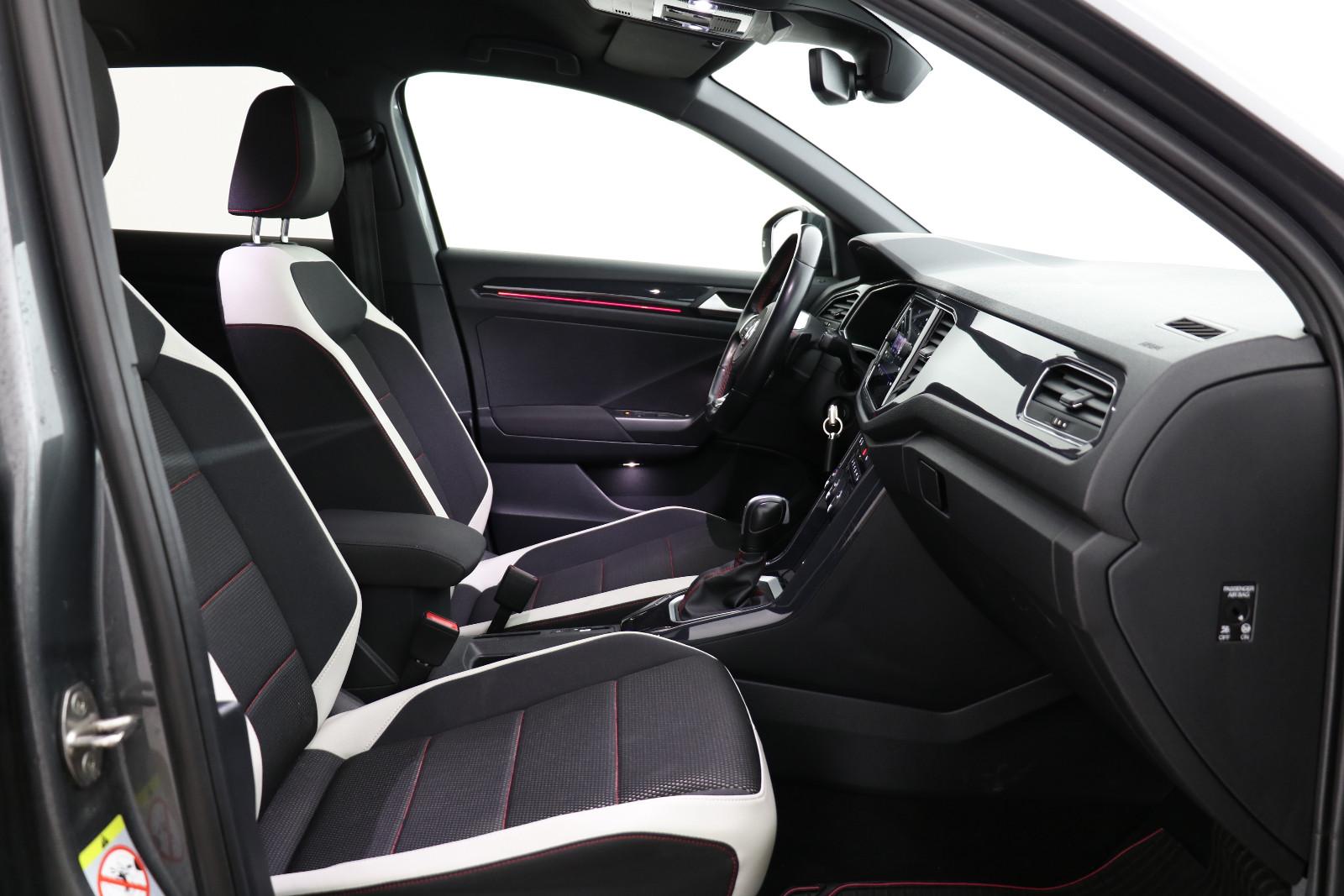 Volkswagen T-Roc 1.5 TSI DSG Sport *LED*NAVI*KAMERA*