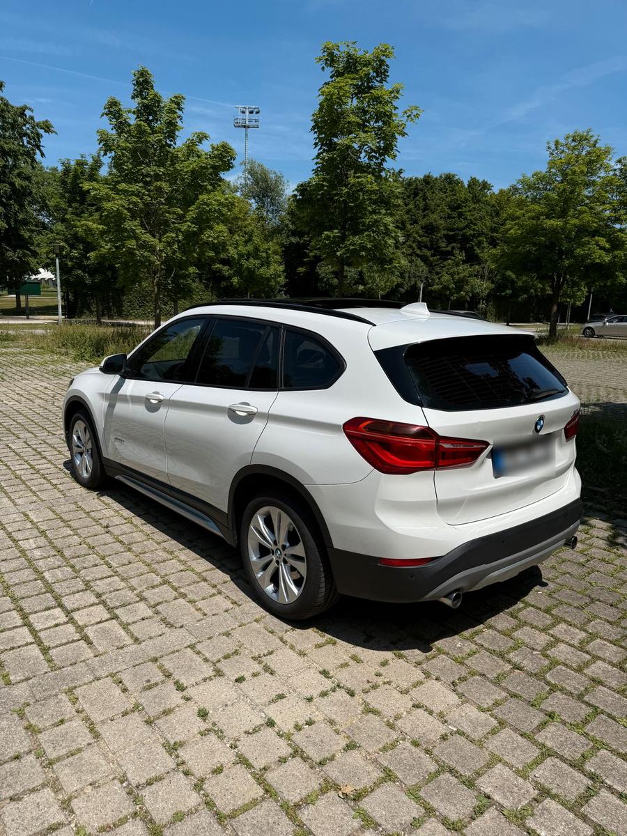 BMW X1