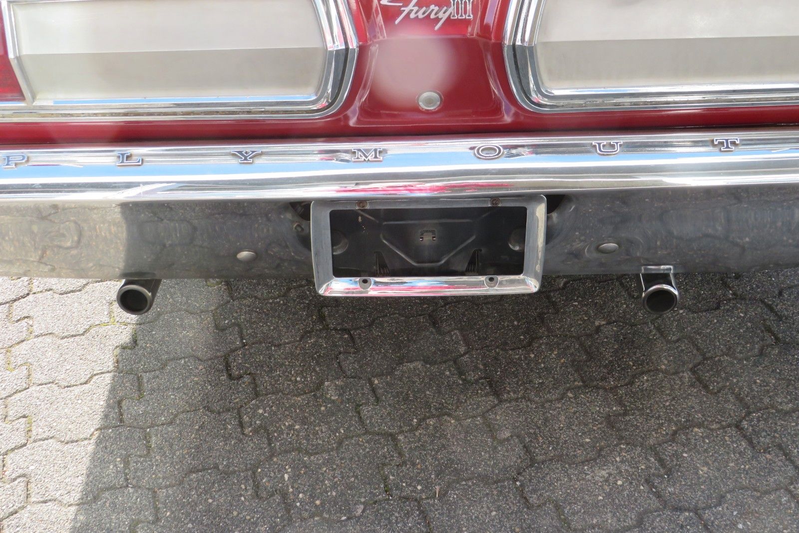 Fahrzeugabbildung Plymouth Fury III Cabriolet HYDR.-VERDECK SERVO