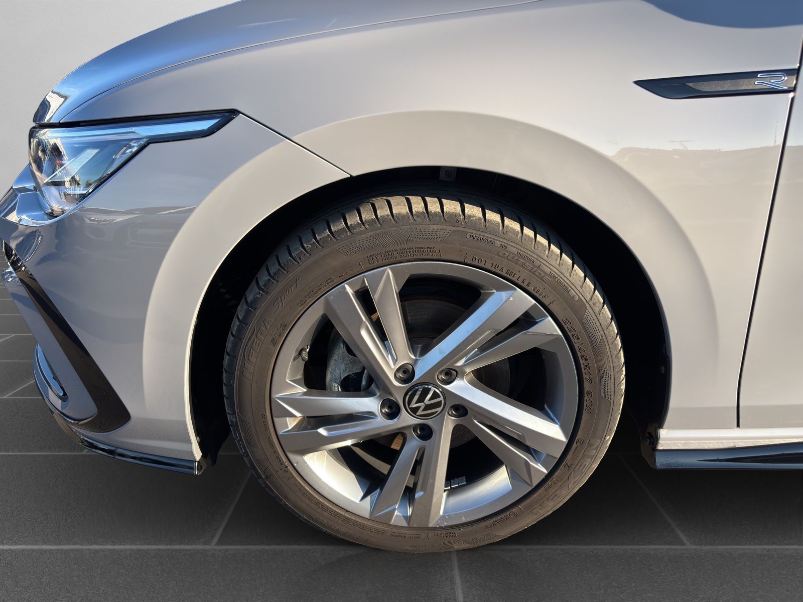 Volkswagen Golf - Bild 9