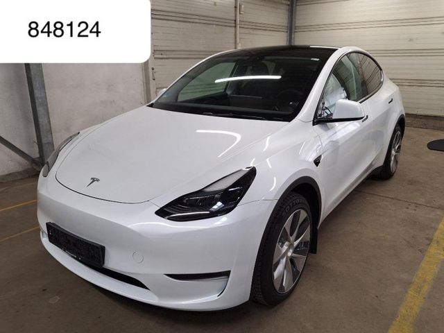 Tesla Model Y Long Range AWD 75 kWh Wärmepumpe 19"Pano