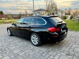 BMW 520d Touring - F11, HeadUp,8fach,AHK - BMW 520: F11