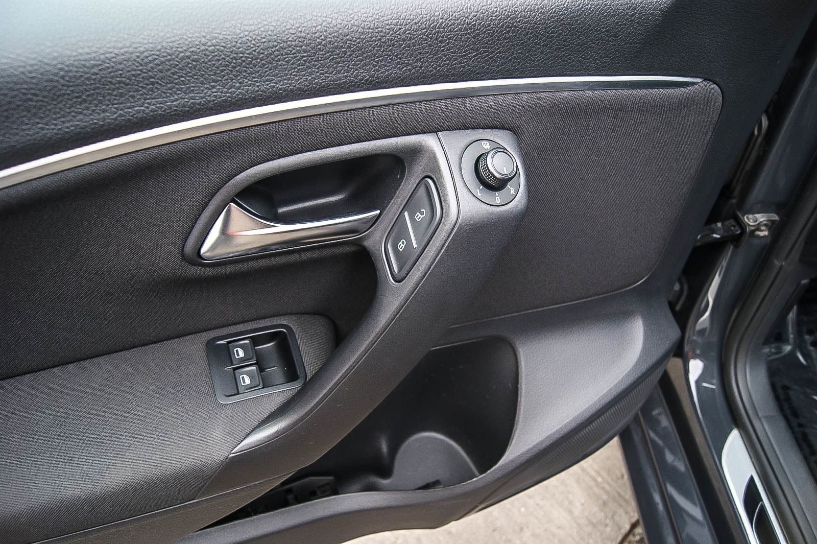 Fahrzeugabbildung Volkswagen Polo V 14TDI Allstar KLIMAAUTOMATIK TEMPOMAT PDC