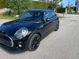 MINI ONE Mini Blackyard - MINI ONE aus 2018