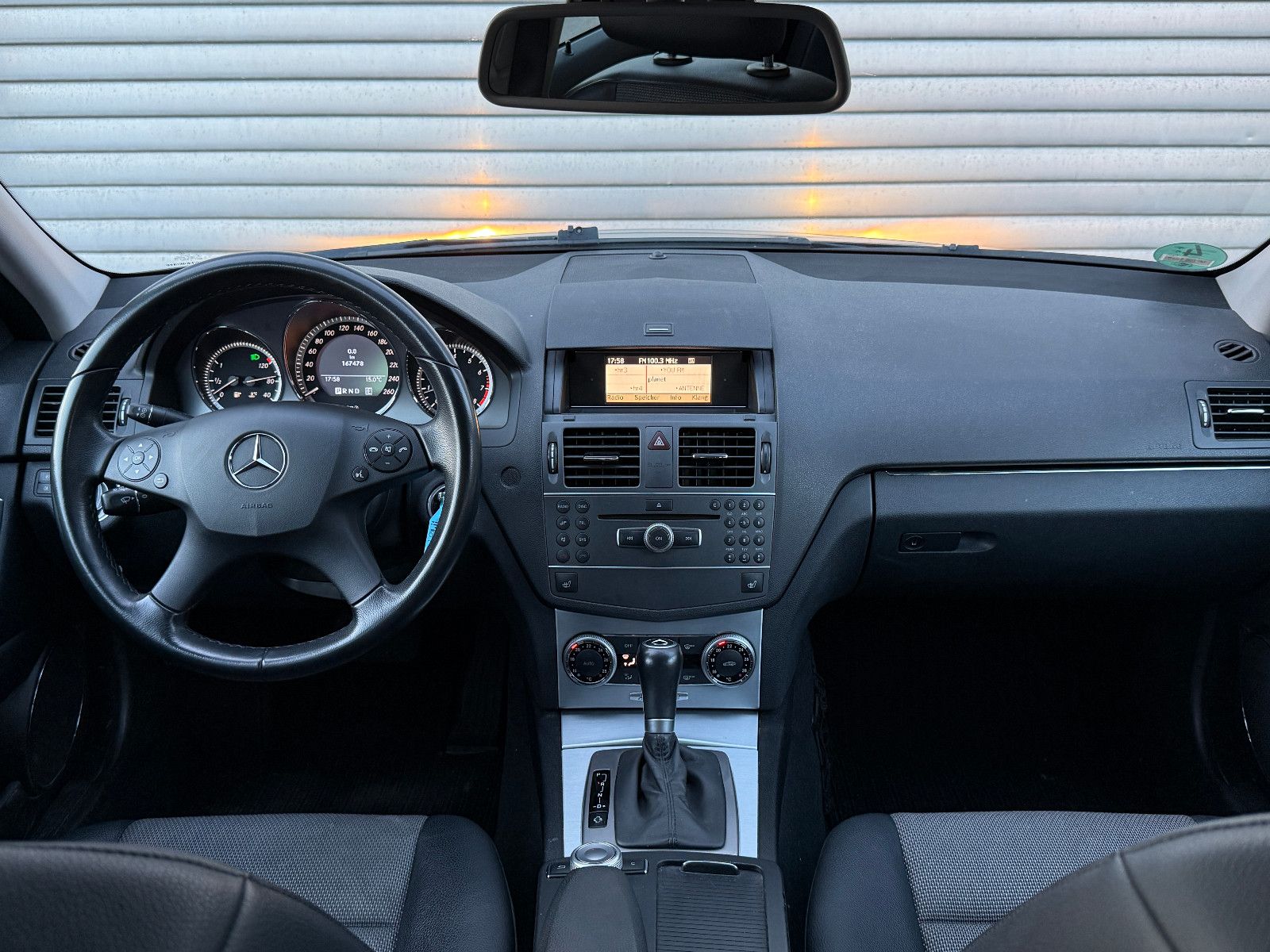 Fahrzeugabbildung Mercedes-Benz C 200 T CGI BlueEff Avantgarde Aut AHK GRA SHZ