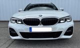 BMW 330d Touring M Sport Auto. M Sport  - BMW 330 mit Diesel-Antrieb: Alcantara