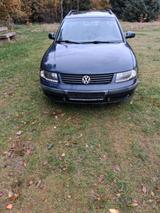 Volkswagen Passat kombi - Volkswagen Passat aus 1998: Kombi