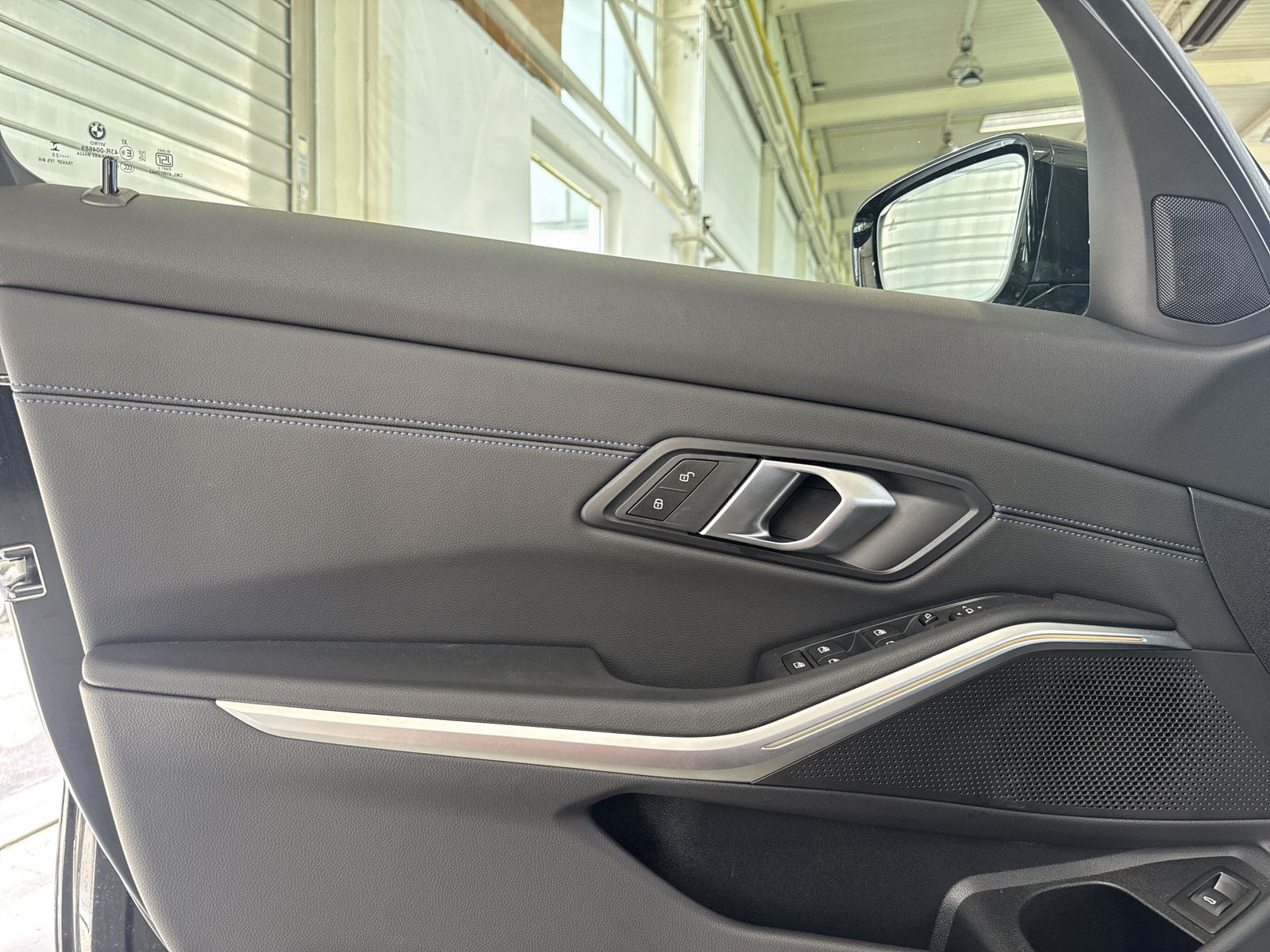 BMW 330 - Bild 18