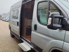 Pössl 2 Win Plus, nur 6.800 km,Sat automatisch,Solar