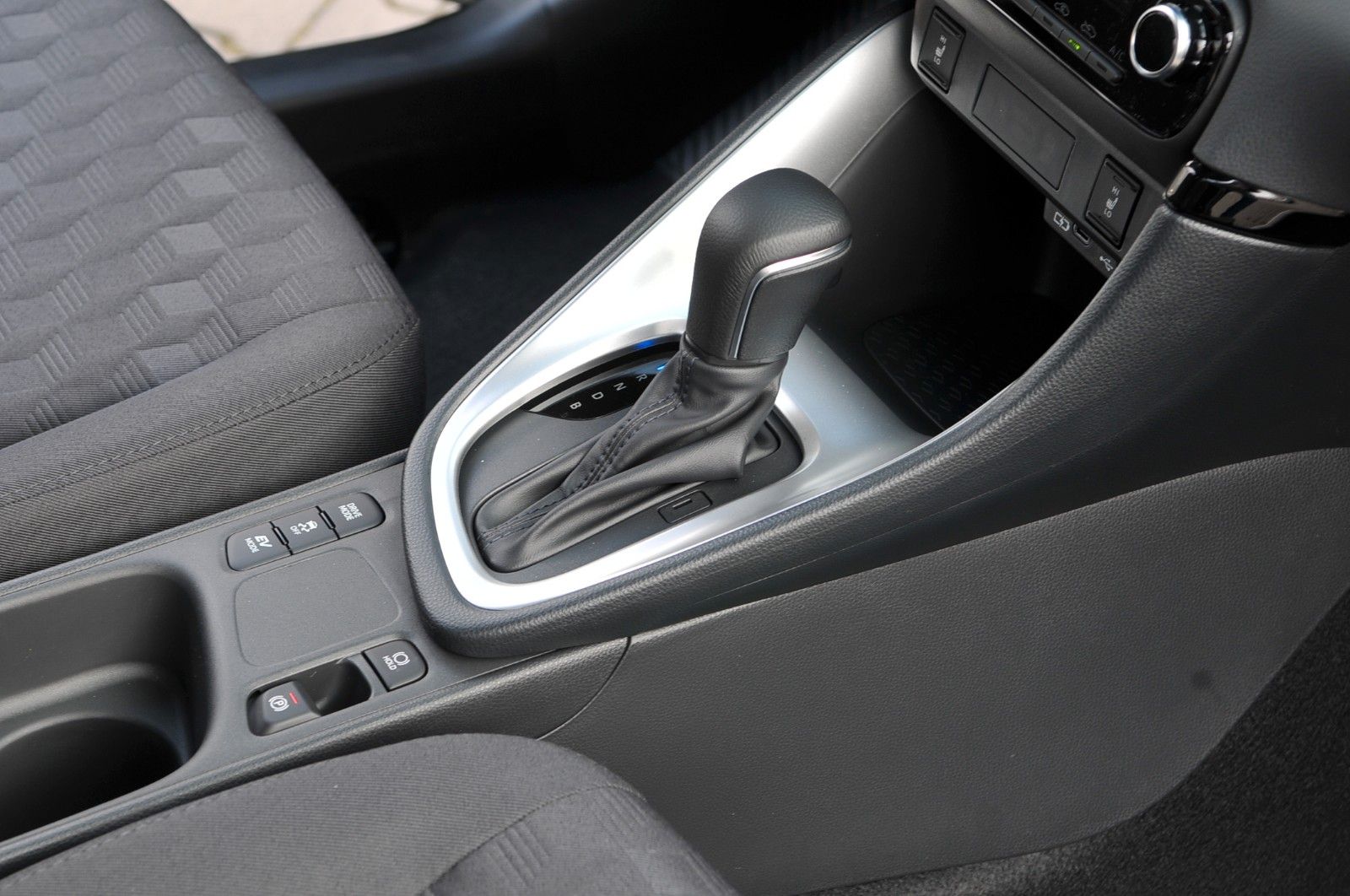 Mazda 2 Hybrid - Bild 15