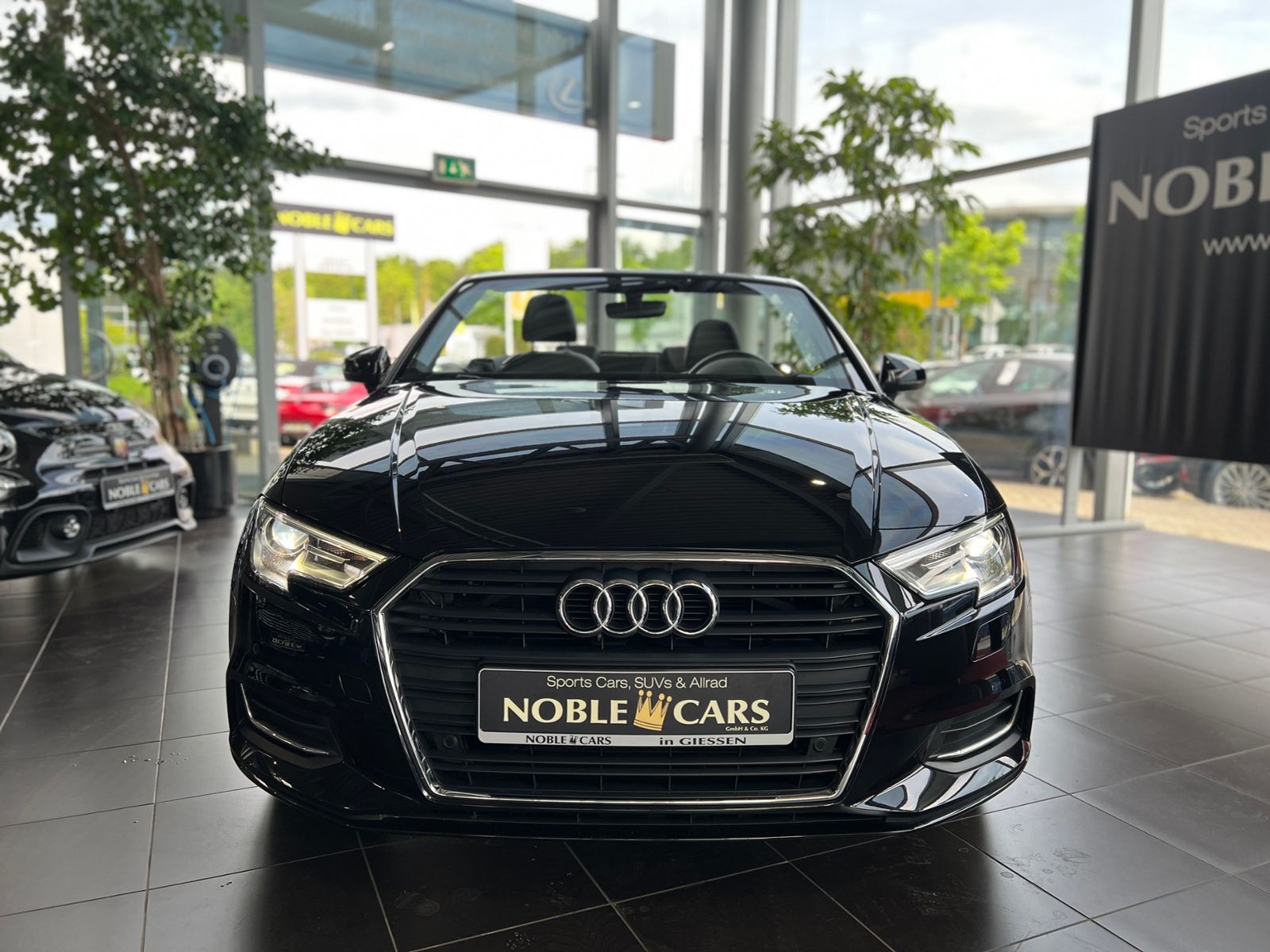 Fahrzeugabbildung Audi A3 Cabriolet  design 35 TFSI S tronic NAVI GRA S