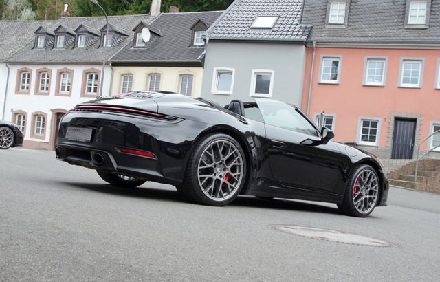 Porsche 992.2 4S*ACC,BOSE,Chrono,Sitzlüftung,14Wege,360°