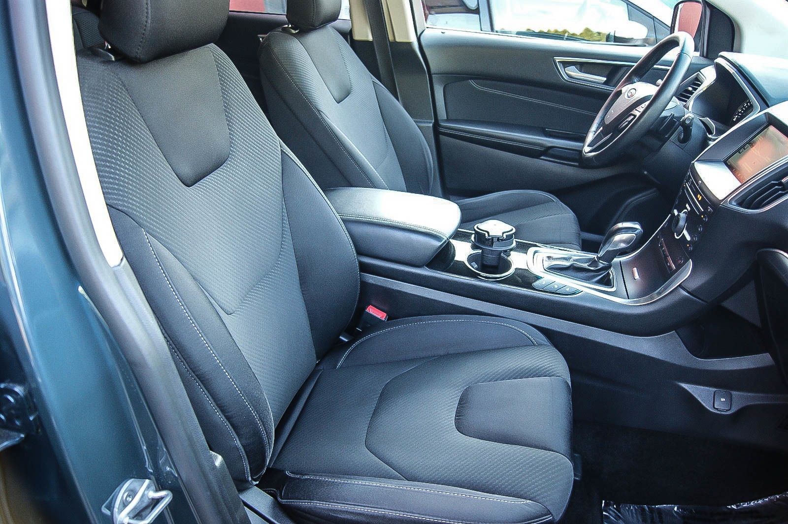 Fahrzeugabbildung Ford Edge 2.0TDCi Bi-Turbo 4x4 LED KAMERA ACC 1.HAND