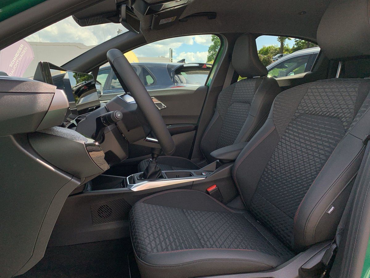 Renault Clio - Bild 9