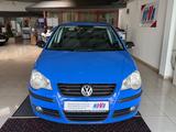 Volkswagen Polo 1.6 Autom*5-TÜRER*KLIMA*TÜV10-26*S-HEFT*PDC - Volkswagen Polo aus 2006: 1.6