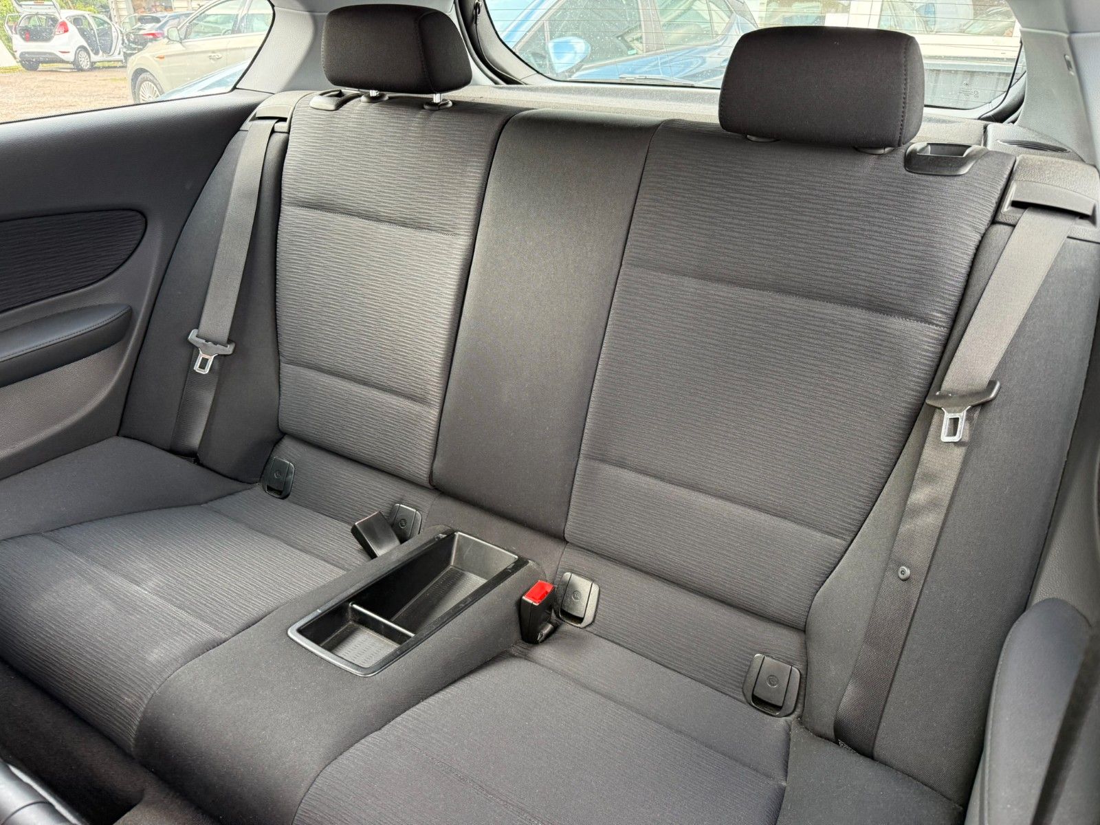 Fahrzeugabbildung BMW 116i