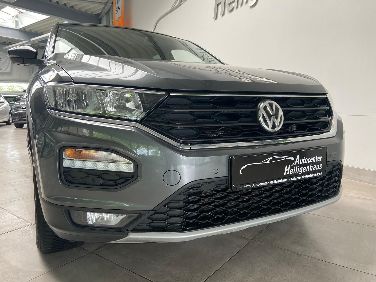 VW T-Roc Sport Digitalcock Sitzheizung DCC ACC PDC
