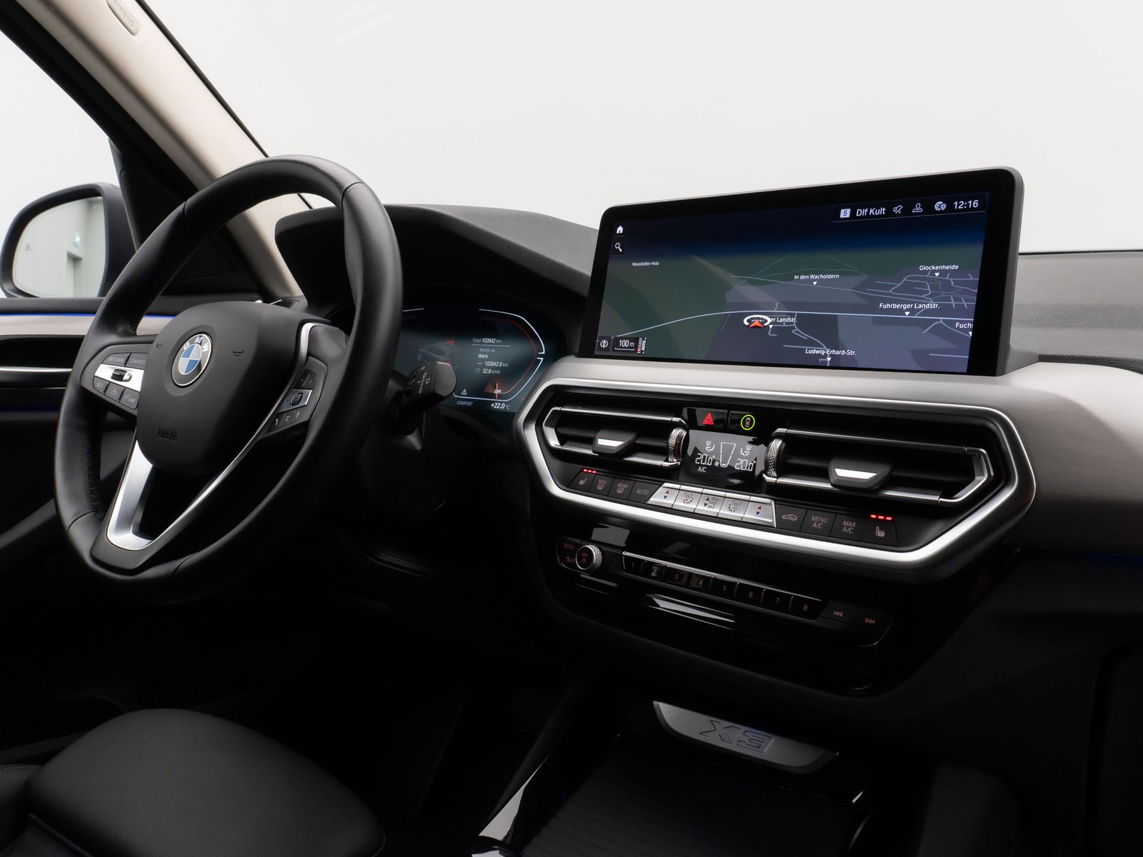 Fahrzeugabbildung BMW X3 xD20d KameraDAB HiFi Leder Alarm Sport 18Zoll