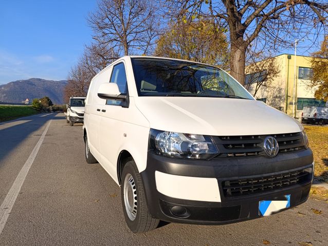 Volkswagen T5 Transporter 2.0 TDI