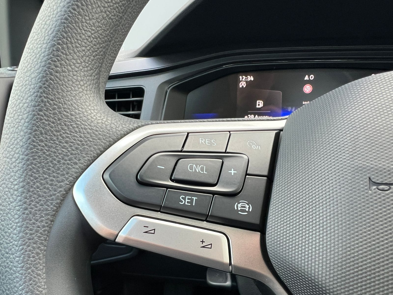 Fahrzeugabbildung Volkswagen Polo 1.0 MPI *LED, Klima, Sitzhzg., AppConnect,