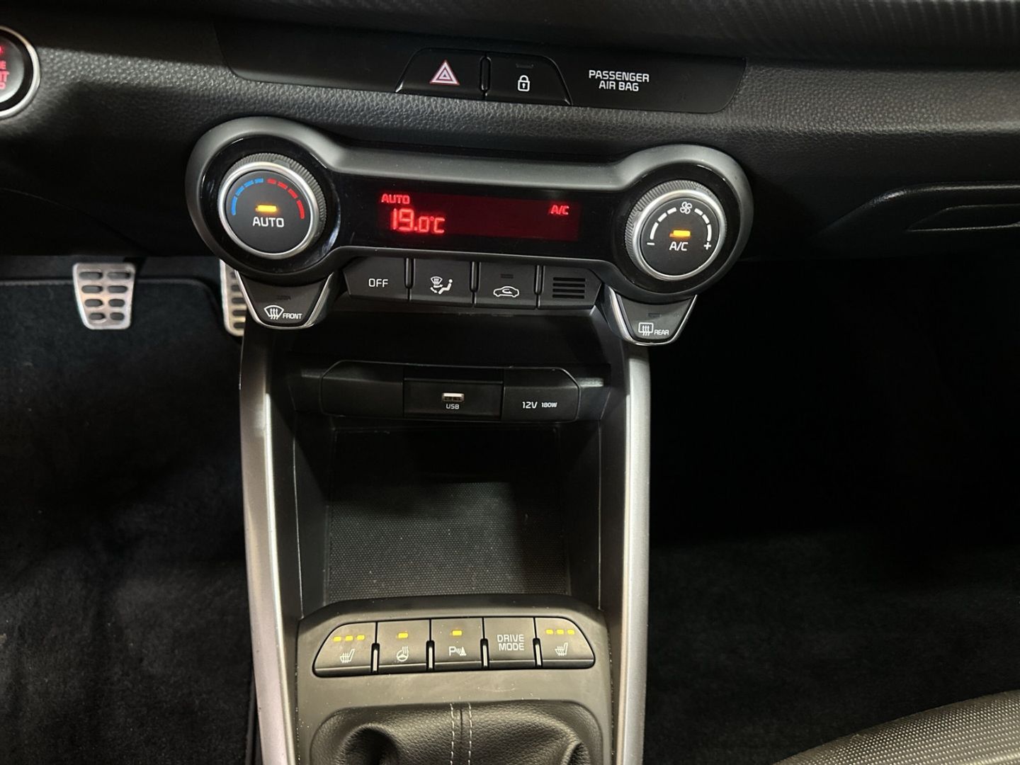 Fahrzeugabbildung Kia Rio GT-Line 1.0 Mild-Hybrid 120 48V +NAVI+LED+Ap