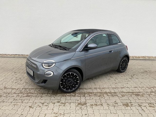 Fiat 500e La Prima Cabrio + Winterpaket+Stauassistent