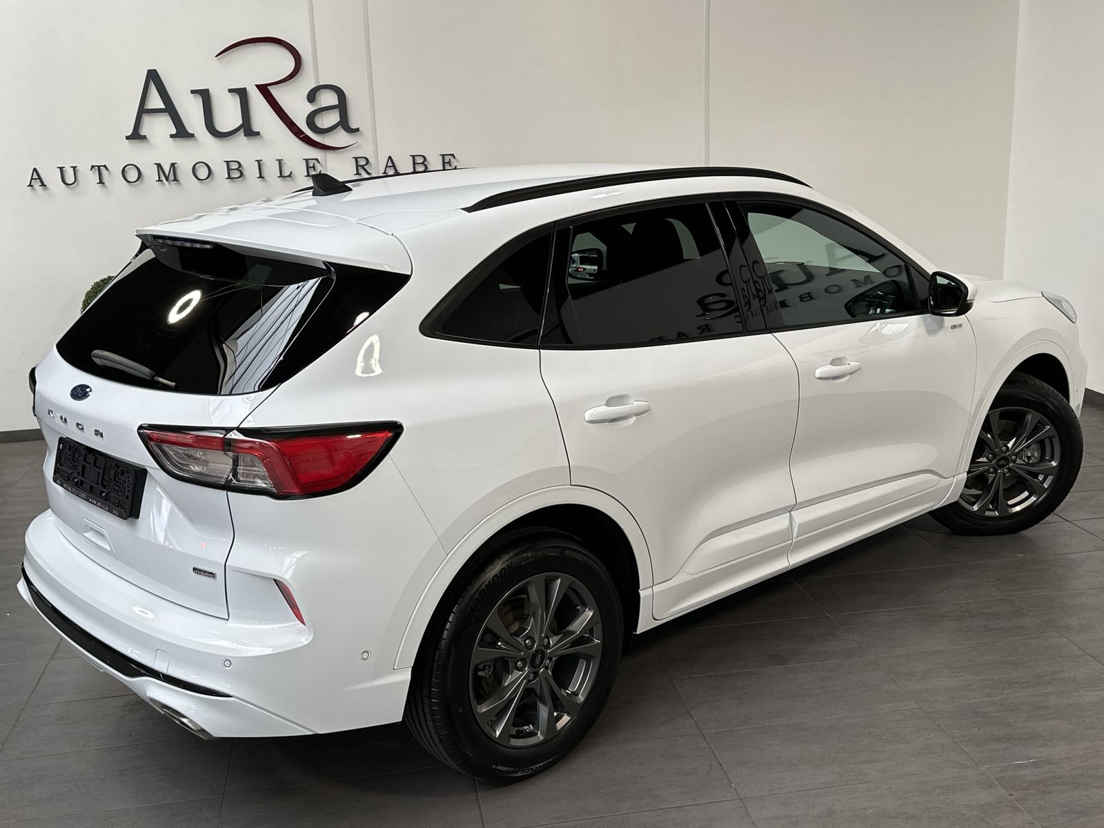 Fahrzeugabbildung Ford Kuga 2.5 PHEV ST-Line NAV+LED+KAMERA+DAB+18ZOLL
