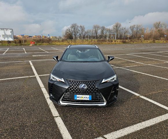 Lexus UX UX Hybrid Executive