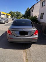 Mercedes-Benz E 220 d AMG/360Cam/Widescr/HeadUp/Memory - Mercedes-Benz E 220 in Ludwigshafen