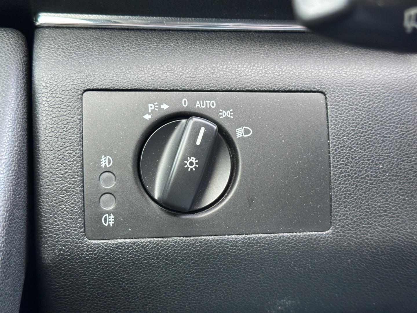 Mercedes-Benz B 180 8G KLIMA AUTOMATIK PANO TEMPO SHZ TÜV NEU