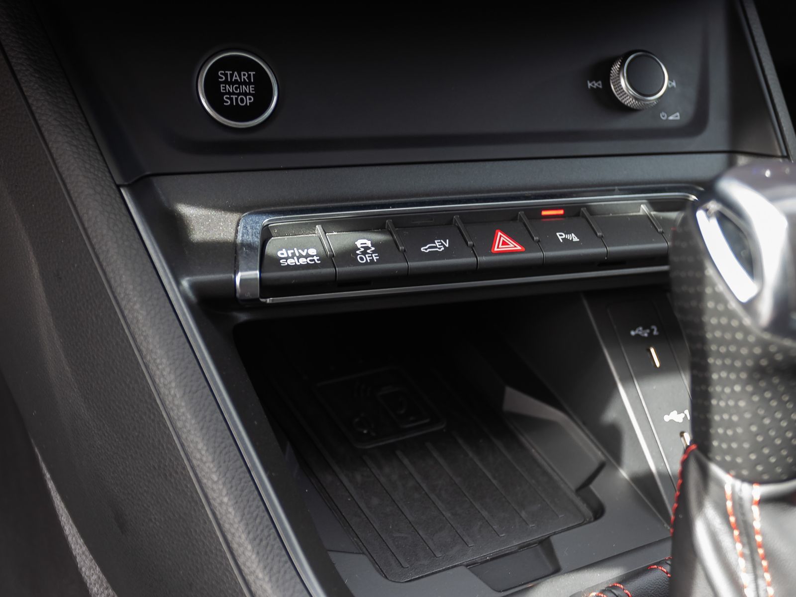 Audi Q3 Sportback S line 45TFSIe Navi LED Panorama AC foto 20