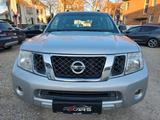 Nissan Pathfinder 2.5 dCi XE 7sitzer 4x4 - Nissan Pathfinder Gebrauchtwagen