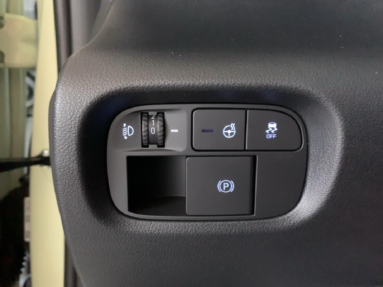 Fahrzeugabbildung Hyundai INSTER Elektro 71 kW FWD Trend