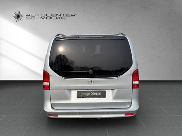 Mercedes V 220 - 5