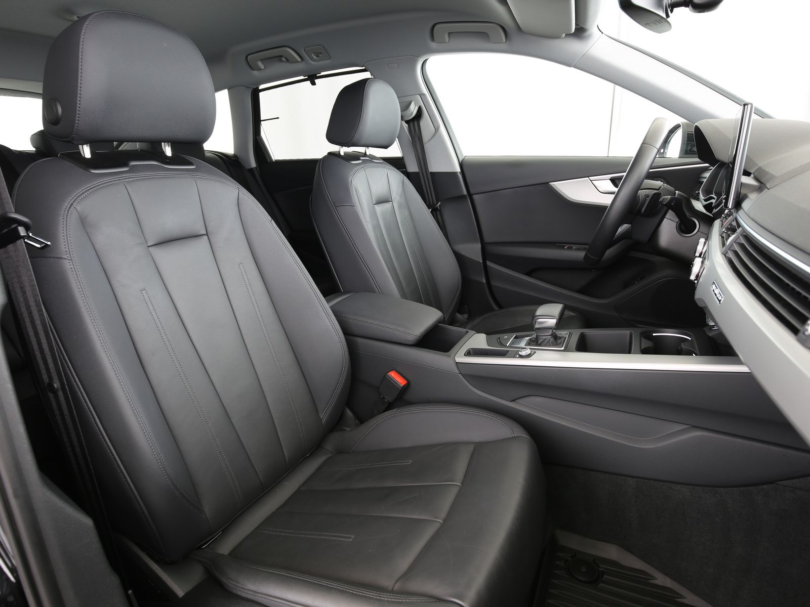 Audi A4 - Bild 17