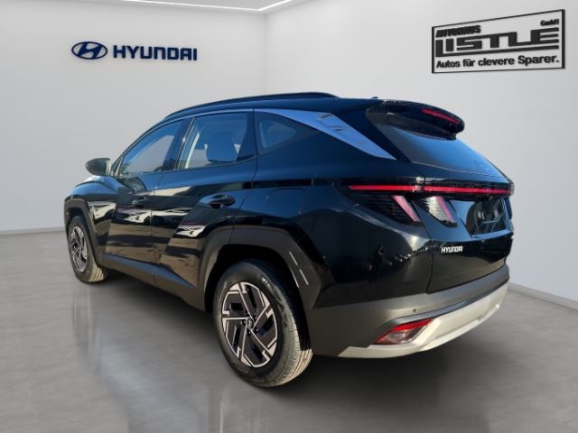 Fahrzeugabbildung Hyundai Tucson Select Design Paket Farbe wählbar Deutsch