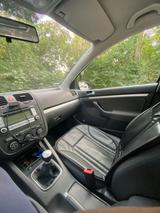 Volkswagen VW Golf V 1,4 Benzin 04/2007 Tour edition - Volkswagen Golf: V Tour Edition