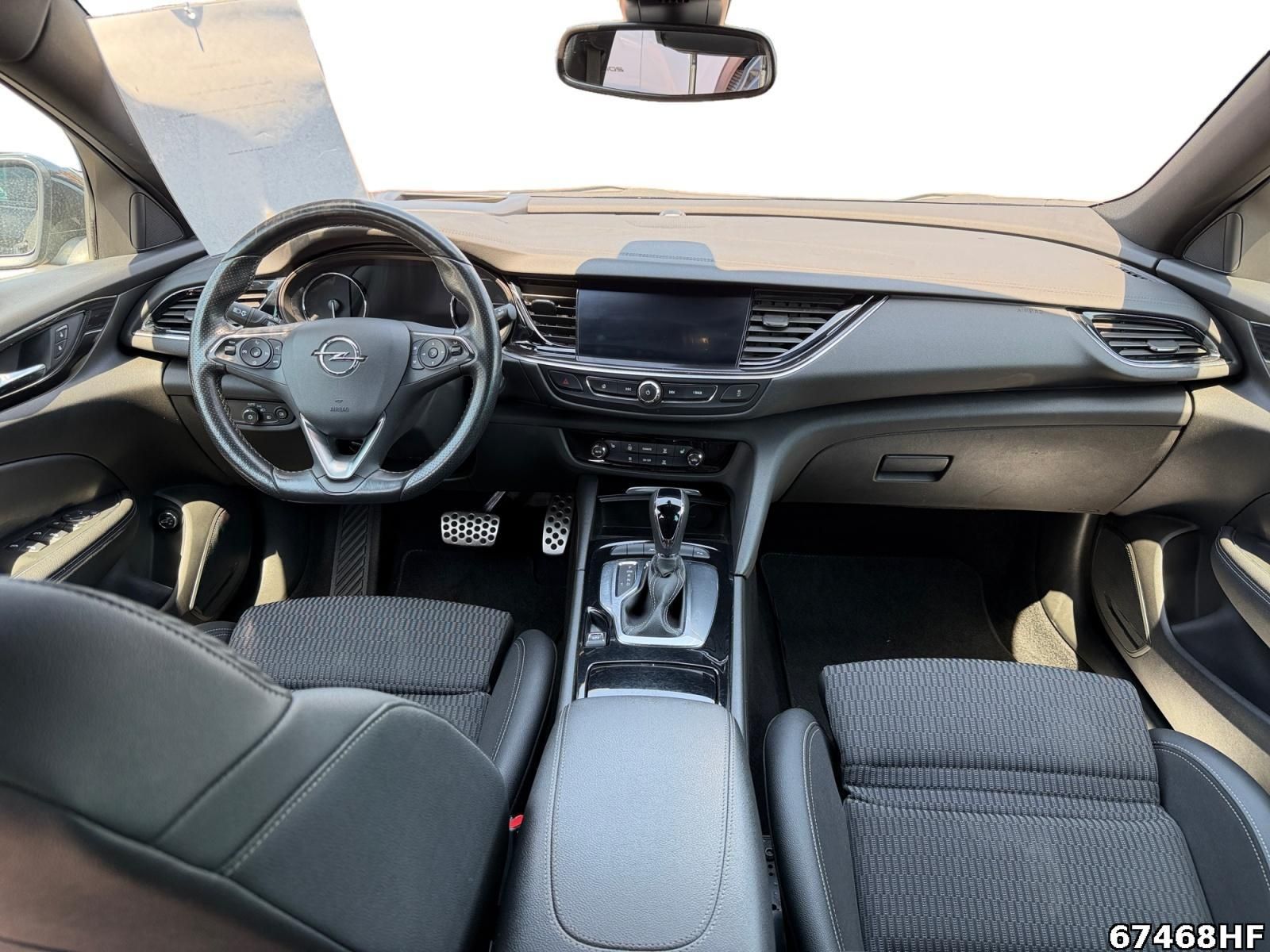 Fahrzeugabbildung Opel Insignia B 2.0 CDTI, Business Elegance