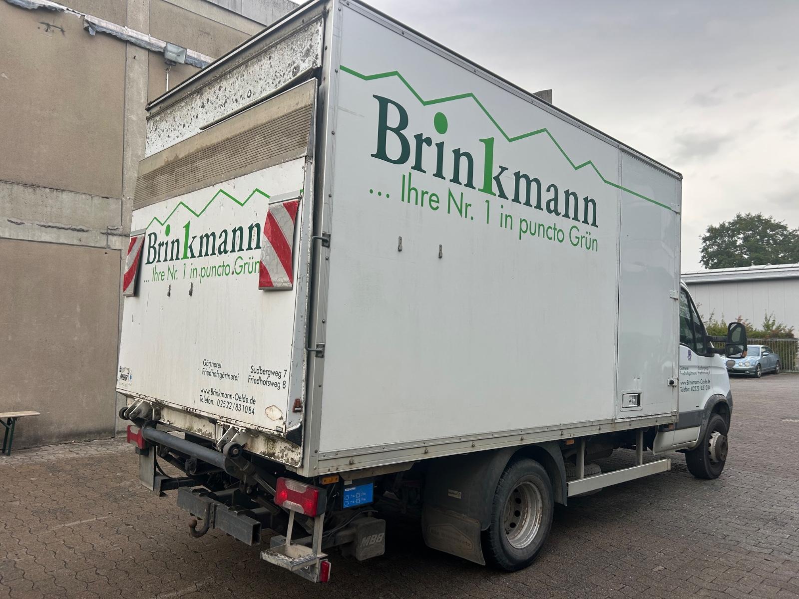 Iveco LKW GESCHLOSSENE  KASTEN LADEBOARDWAND